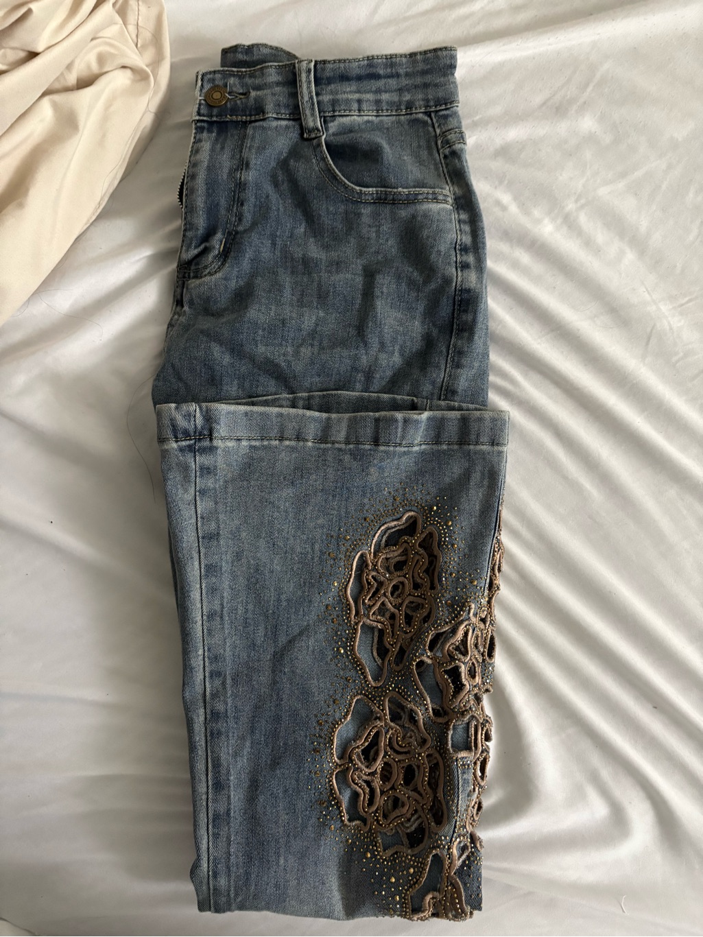 Womens Blue Embroidered Detail Jeans